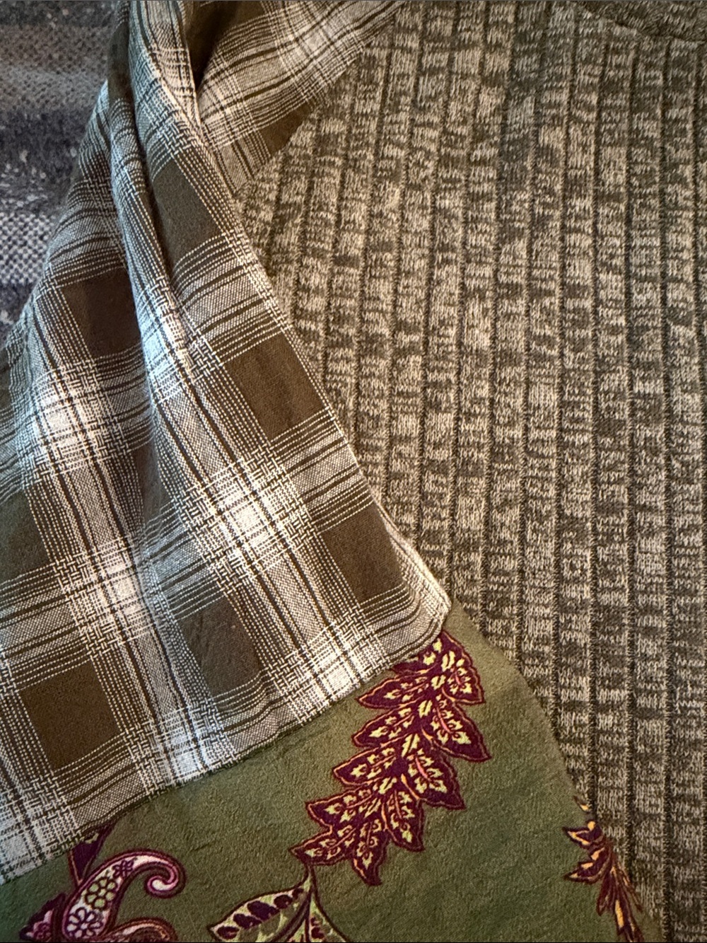 BloomChic Olive Ribbed Knit Sweater - Picture 4 of 5
